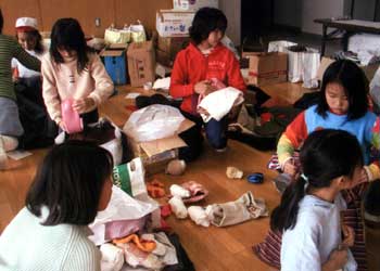 玉縄小学校の作業風景